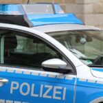 Raubüberfall an der Bushaltestelle Ulmenstraße in WHV – Polizei sucht Zeugen